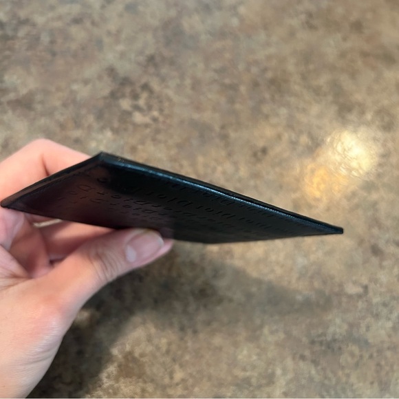 Christian Dior Black Leather Logo Engraved Card Case NWOT - Picture 7 of 9